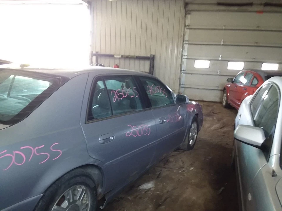 Culata izquierda del conductor compatible con 06-11 DTS 2088441 Foto 4 de 4