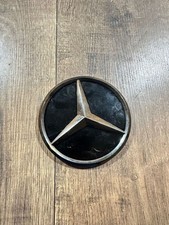 Mercedes-Benz C W204 2010 Herstelleremblem A09981068039040 SSR13605 Mercedes-Benz C W204 2010 Herstelleremblem A09981068039040 SSR13605