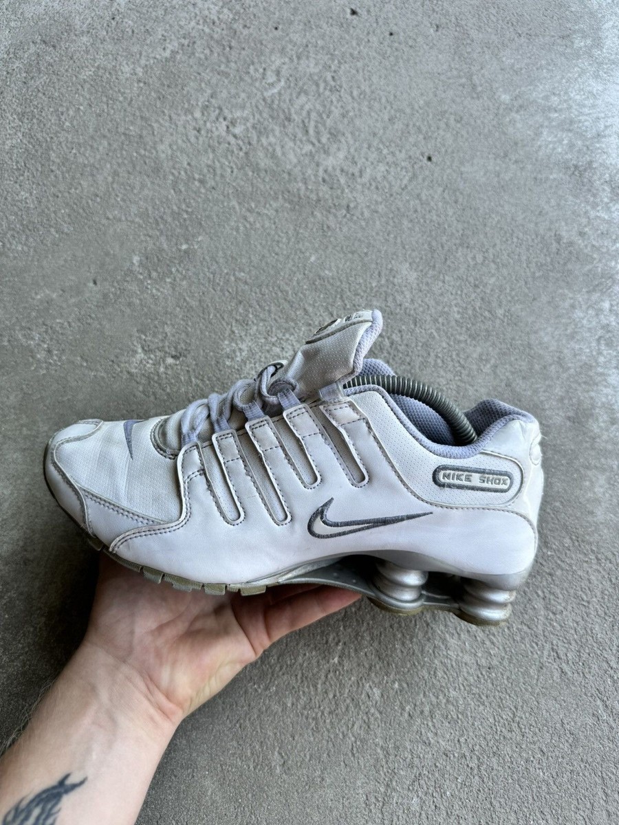 靴 00s NIKE archive US9.5 Y2K NWT Nike Shox Cognescenti White Silver Lime Green 2006 Y2K