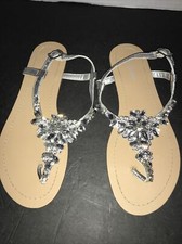 David's Bridal DB Studio Gemma Bridal Flip Flop Sandals Silver Bling Size 7m