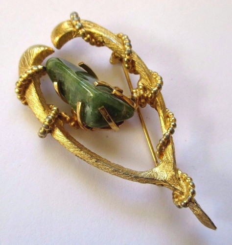 Broche Rétro Dorée Ajourée - Modèle 4474, Occasion Bon état