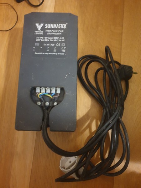 Balastro / Reactancia Sunmaster Venture Lighting para lamparas HPS 600W
