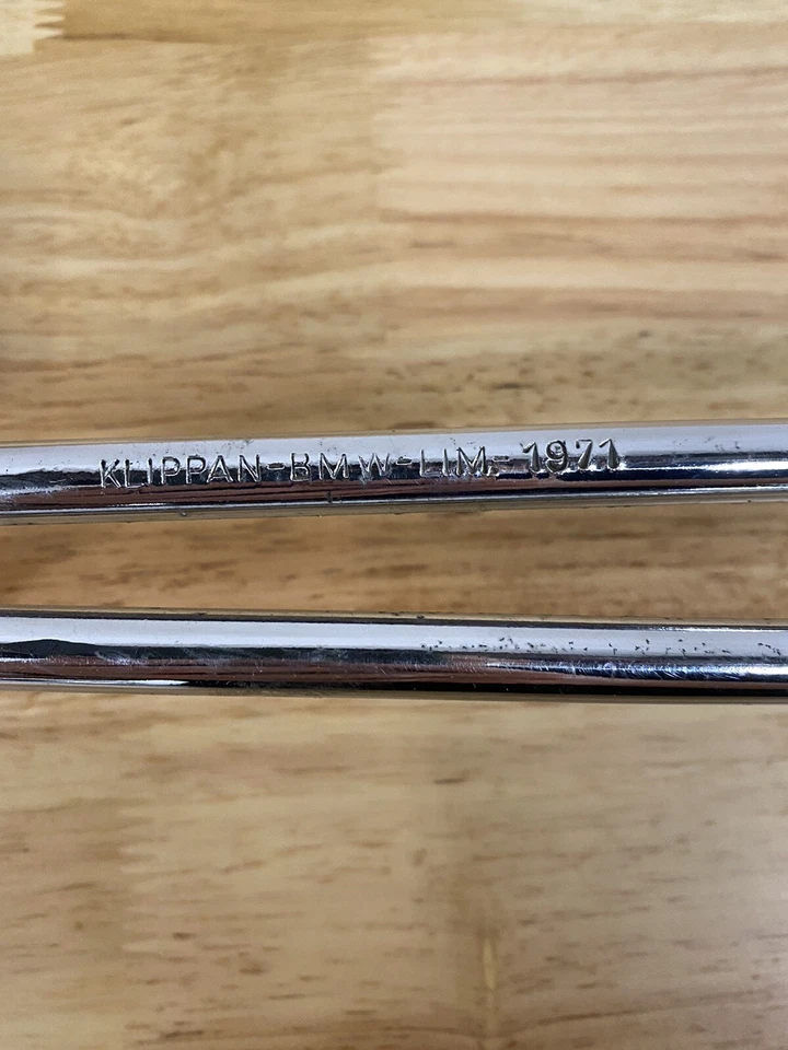 Soporte de cinturón de seguridad delantero Klippan BMW E10 2002 1600 1971 Foto 2 de 3