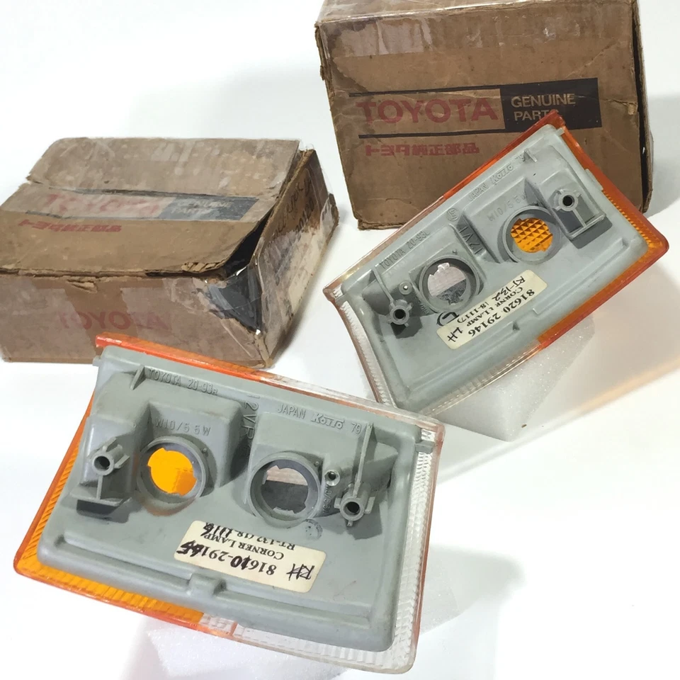 Conjunto de lámpara original par de separación de estacionamiento Toyota Corona RT132 TT132 NOS JAPÓN Foto 3 de 4