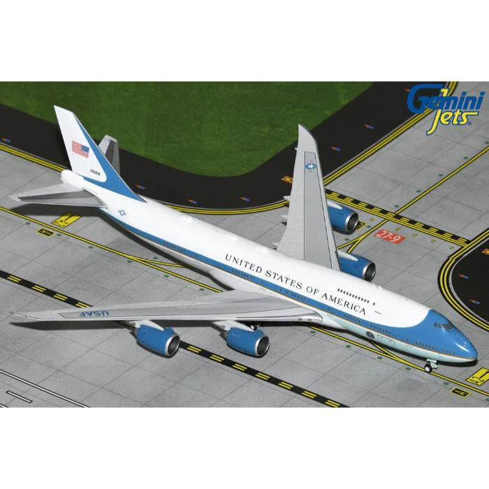 Gemini Jets 1/400 U.S. Air Force VC-25B (Boeing 747-8) – “Air