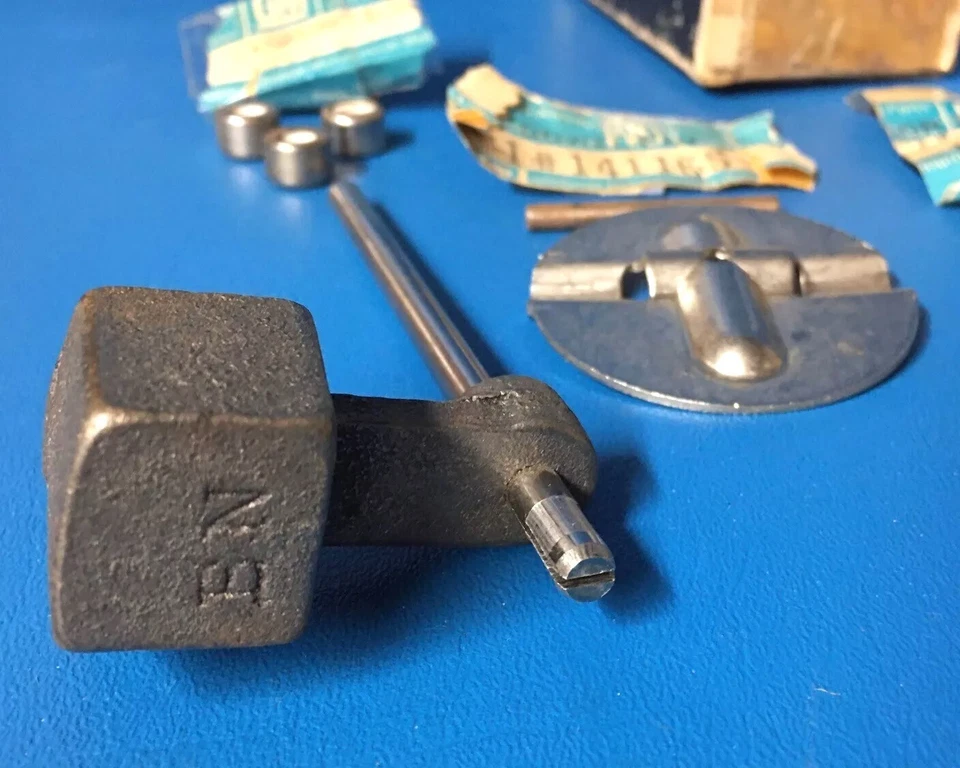 Kit de reparación elevador de calor colector de escape Oldsmobile Starfire 98 425 NOS GM 1965 Foto 4 de 4