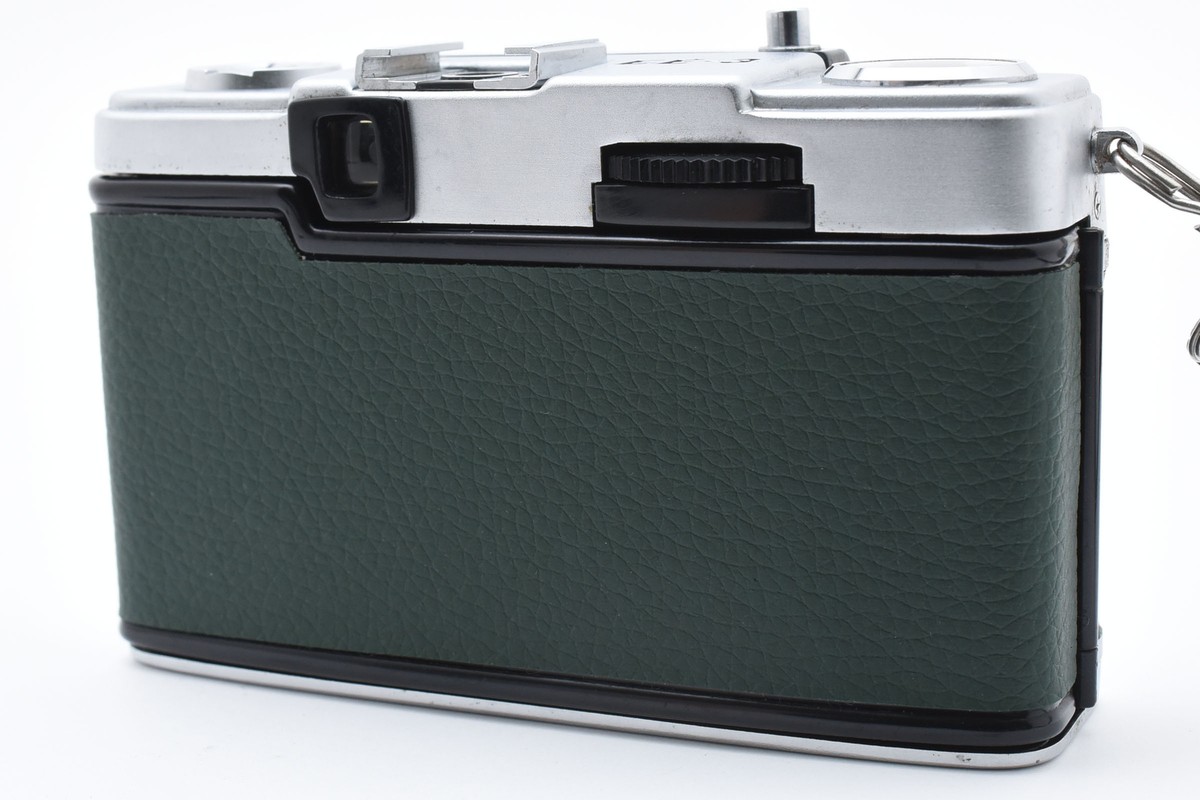 MINT ] OLYMPUS PEN EE-3 Dark Green Point & Shoot Film Camera