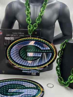 Light Up Chain Green Bay Packers LED Infinity Light Up Chain- Green Chain