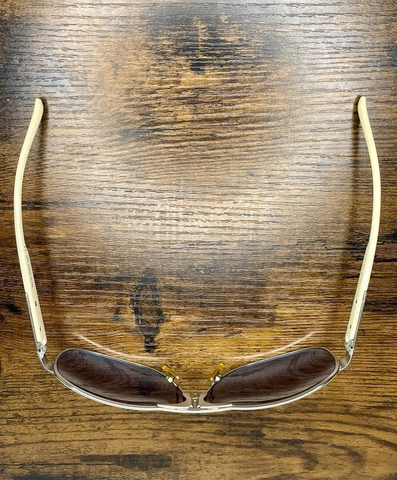 Gafas de sol Rocawear para hombre blancas plateadas aviador lentes degradadas tonos Foto 4 de 4