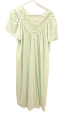 Vintage Shadowline Green Nylon Night Gown Lace Trim Short Sleeves Womens Medium
