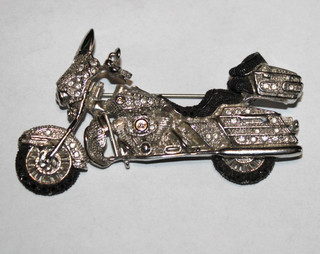 Harley Davidson Ultra Motorcycle Pin Crystal Brooch Biker