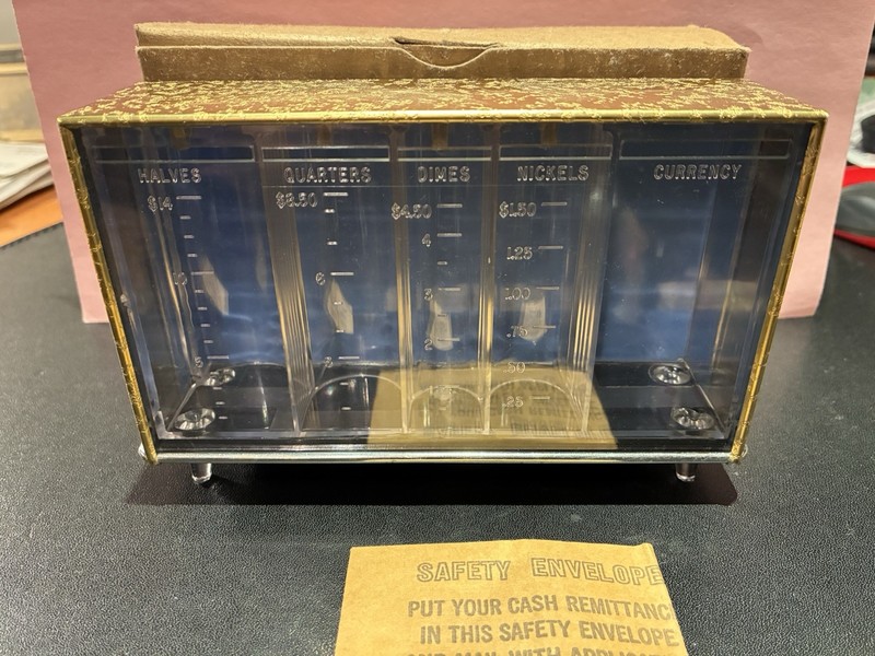 Vintage ‘West Allis Saving & Loan Association’ COIN BANK. Collectible!