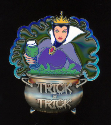 2024 Villains Snow White Evil Queen Trick or Treat Halloween LE 1000 Disney Pin