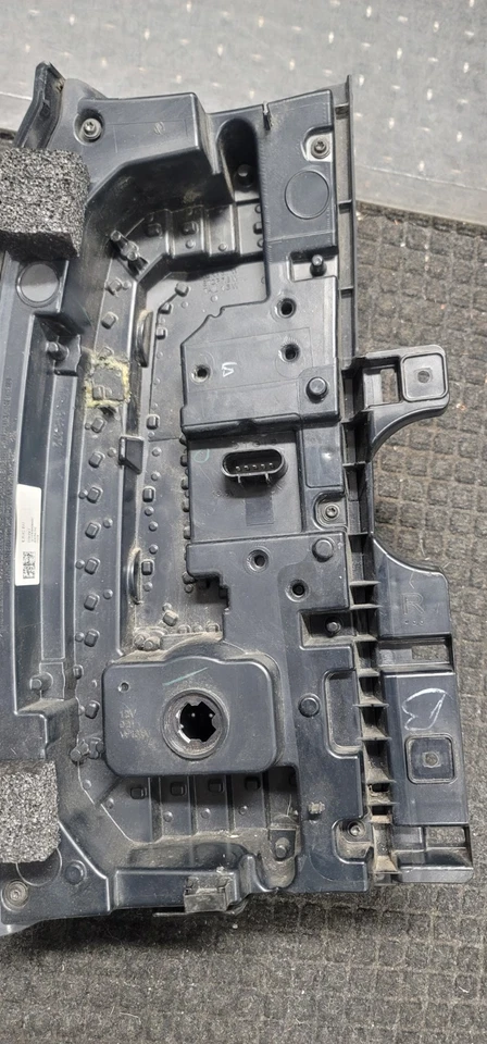 Spyder Chevy Suburban/Tahoe 07-14 GMC Yukon/Yukon Denali 07-14 08-13 15 Estilo Foto 4 de 4