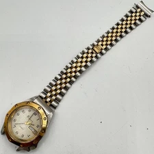 Vintage Bulova Accutron Decagon Day Date Men's Quartz Wristwatch Gold Tone