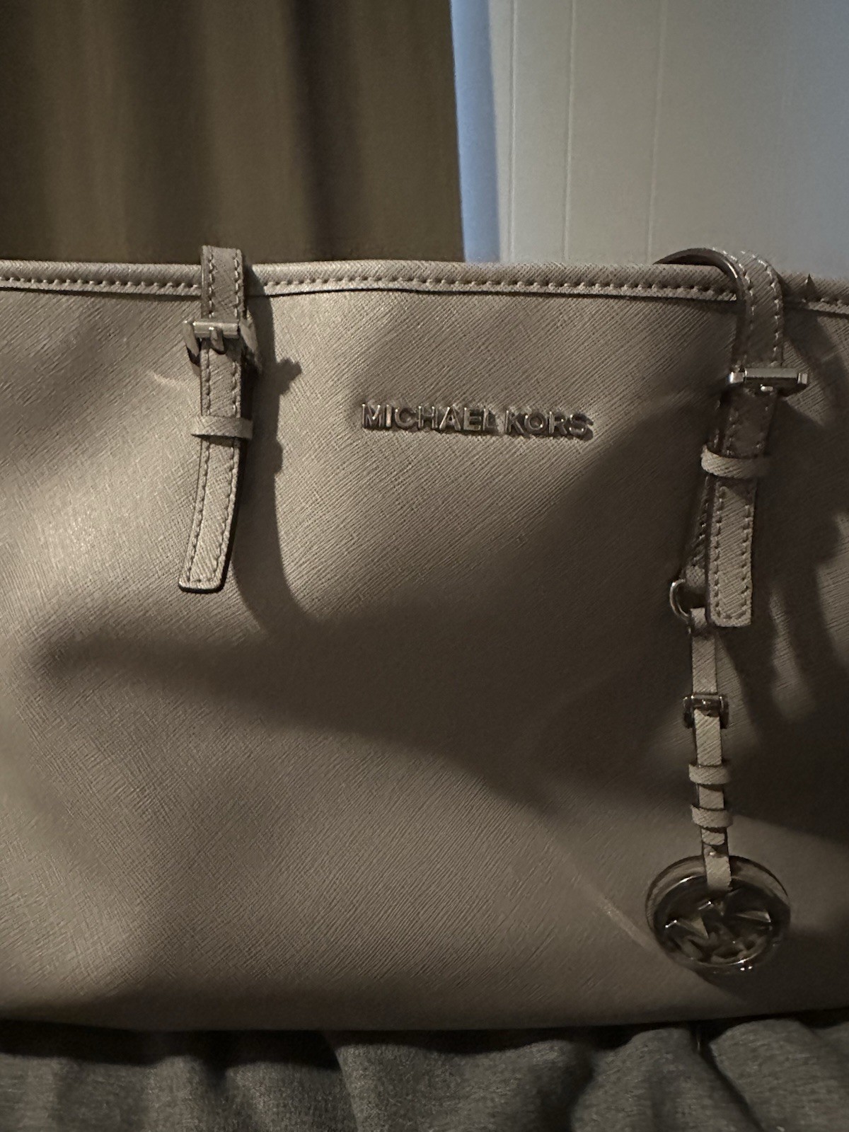 Michael Kors Large - image 2