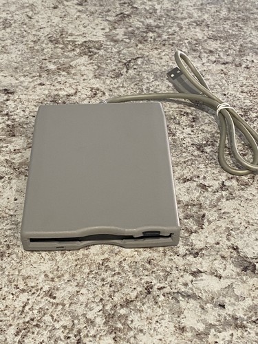 SmartDisk FDUSB-TM2 USB External 3.5" Floppy Disk Drive Gray Tested Works In#x81 - 第 2/7 張圖片