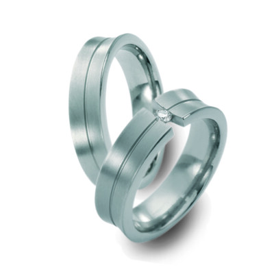 Titanfactory Titan Trauringe 51318 51319 mit Brillant   0.05 ct. Diamant