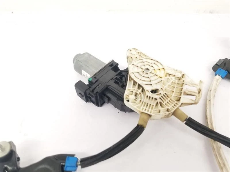 Peugeot 508 2020 regulador de ventana trasera lado del conductor derecho 5 puertas Estate 98278806 Foto 4 de 4