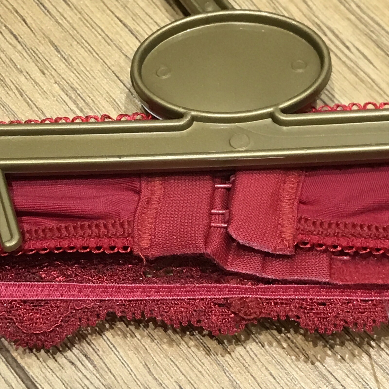 Pretty Red Lace Vintage BHS Suspender Belt, UK 8-10 7