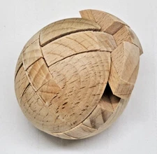 Wooden Puzzle Magic Ball Intelligence Game Brain Teasers Toy Adults Kids Toy