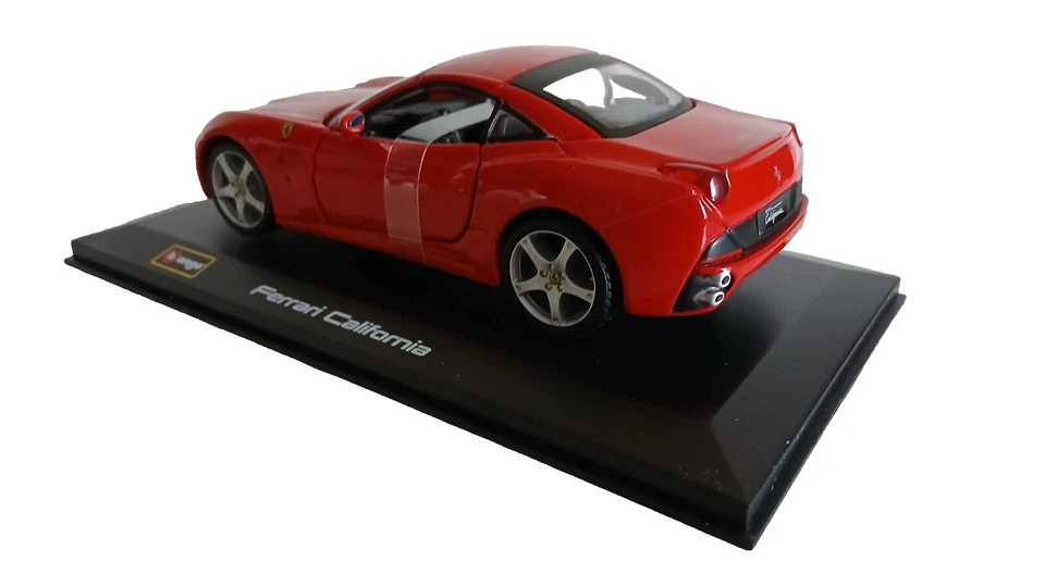 FERRARI CALIFORNIA BURAGO SCALA 1/32 - Immagine 4 di 4