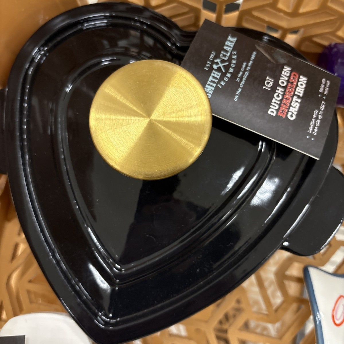 SMITH CLARK Ironworks Valentines Heart Shaped 1Qt Dutch Oven Black