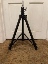 PIVOT POINT COSMETOLOGY UNIVERSAL TRIPOD MANNEQUIN HEAD STAND, BLACK