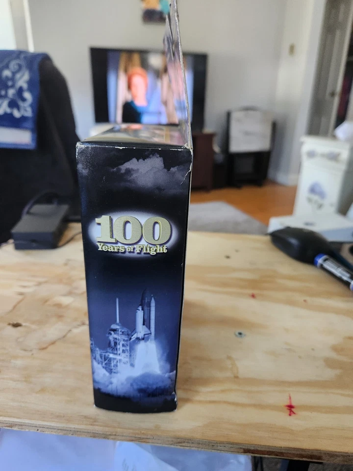 Corgi 100 Years Pioneers of Flight Wright Flyer Airplane Space Shuttle Columbia - Image 2 of 4