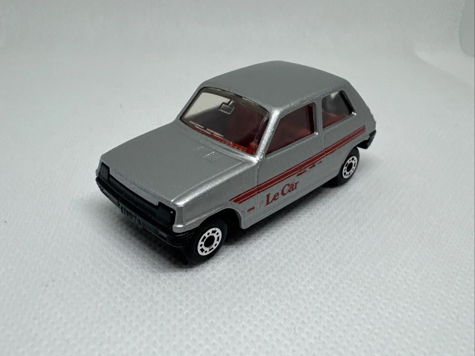1978 Matchbox 1-75 #21 Renault 5TL Le Car Silver w/ Red Stripe Original Box! - Image 3 of 4