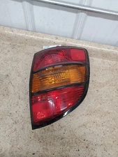 Passenger Right Tail Light Quarter Panel Mounted Fits 03-08 VIBE 304062
