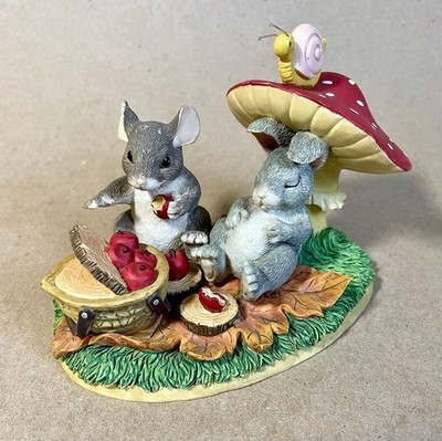 Charming Tails Life's A Picnic With You 83/701 Bunny Mouse Mushroom Fitz & Floyd