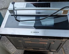 Bosch 800 Series HMC80151UC 30" Stainless Steel Speed Oven w/ True Convection