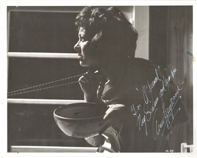 BRITISHN ACTRESS ANN HEYWOOD,  SIGNED VINTAGE STUDIO STUDIO PHOTO
