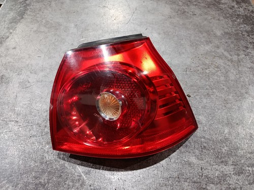 VW Golf 5 V Heckleuchte außen rechts hinten 1K 1K6945096E Rückleuchte Rücklicht