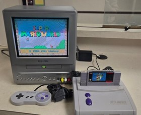 Nintendo SNES Jr Gaming Lot *Tested & Works*