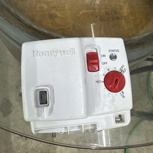 SP20233 | AP14672-2 | WV4460E5017 | Rheem Gas Control (Thermostat) - LP