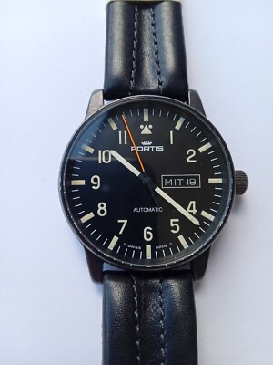 Fortis Pilot Professional Day Date Herrenuhr Automatik Schweizer