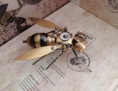 Punk 3D Metal Mechanical Insect Handicrafts Mechanical Bee Model Home Deco 02