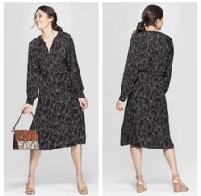NWT Long Sleeve Leaf Print Collared Button Up Midi Dress