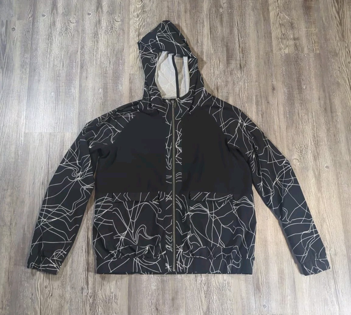 Fabletics Jiae Lightweight Jacket Black White Scr… - image 1