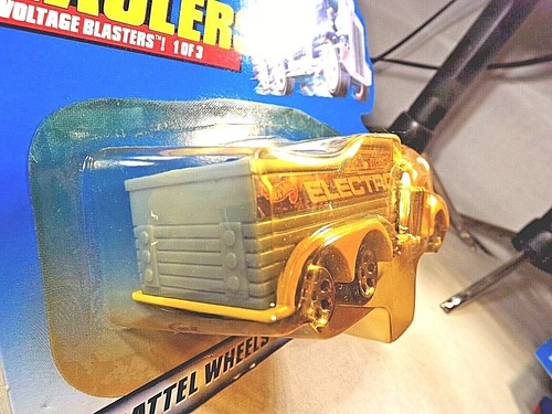 1999 Hot Wheels Haulers Voltage Blasters ELECTRO Truck Yellow/Gray w/Chrome6DotS - Picture 5 of 6