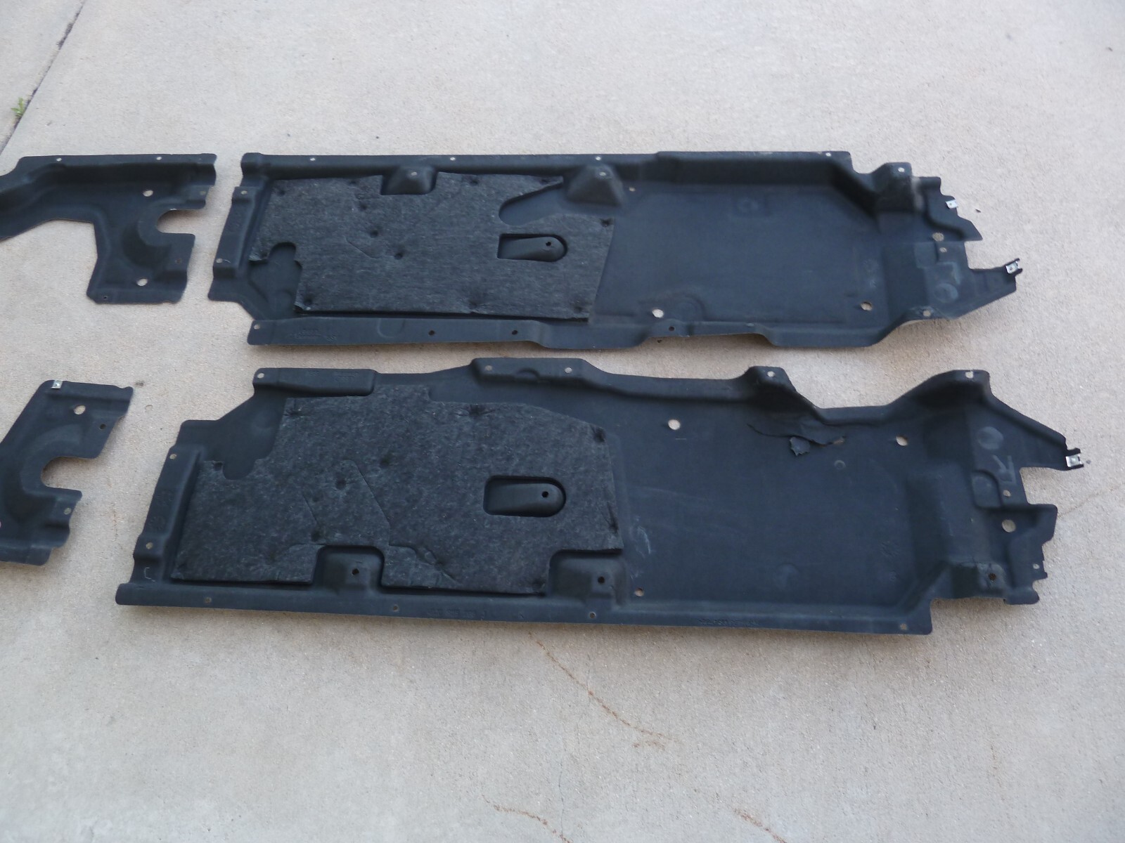 2015+ BENTLEY BENTAYGA Lower Splash Shields Guards Skid Under Plate AERO Covers