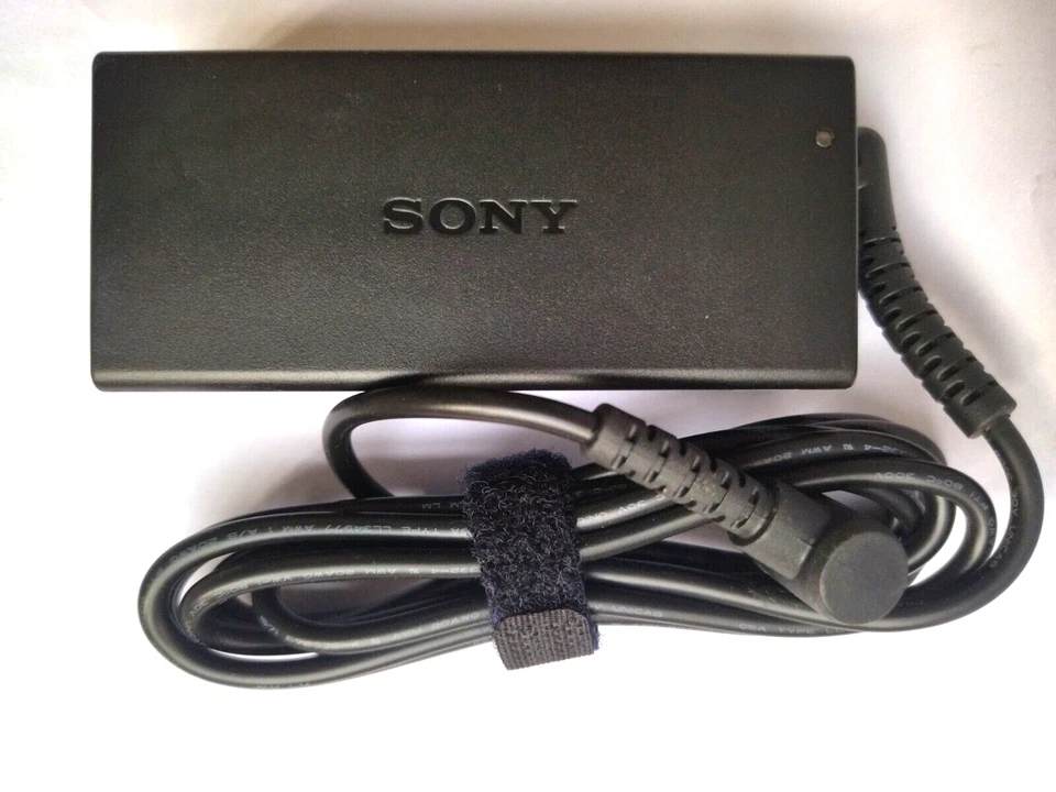 Новый адаптер переменного тока 19,5 В 2,3 А 45 Вт для Sony Vaio SVF14A 15CXS SVF15 SVF14N серии - Изображение 2 из 2