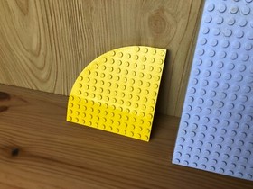 LEGO 6161 6162 Brick Modified 24x24 Brick Round Corner 12x12 Light Violet_P1