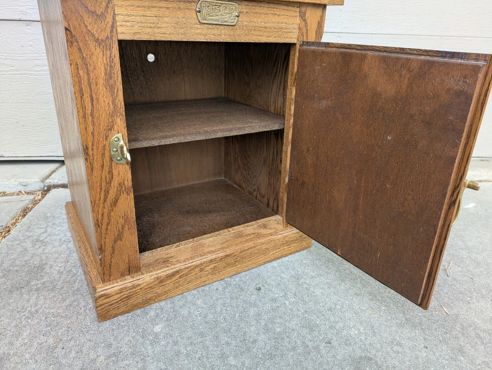 Mesita de noche vintage de madera de roble revestido de blanco con caja de hielo armario mesa auxiliar W97 Foto 4 de 4