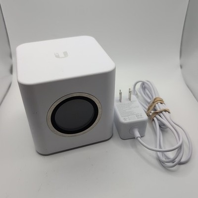Ubiquiti AmpliFi HD AFi-R Dual-Band High Density Wi-Fi Router
