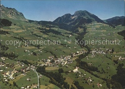 Amden Walensee SG Fliegeraufnahme