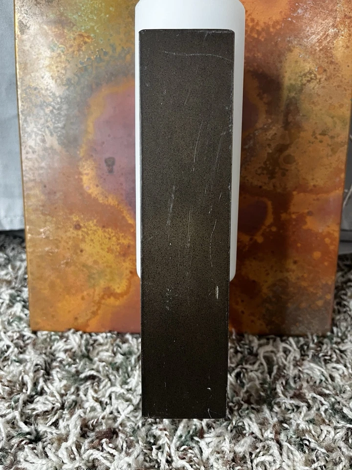 Hubbardton Forge - 2 Apliques de Pared Serie 10-21 Contemporáneos Color Marrón y Óxido Foto 3 de 4