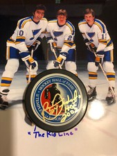 St. Louis BLUES Bernie FEDERKO #24 Signed HALL of FAME PUCK w/ HOF 2002 Holo COA
